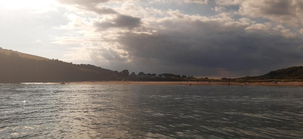Galwad Y Mor A Coastal Escape In Pembrokeshire'S National Parks Villa Lamphey Exterior photo